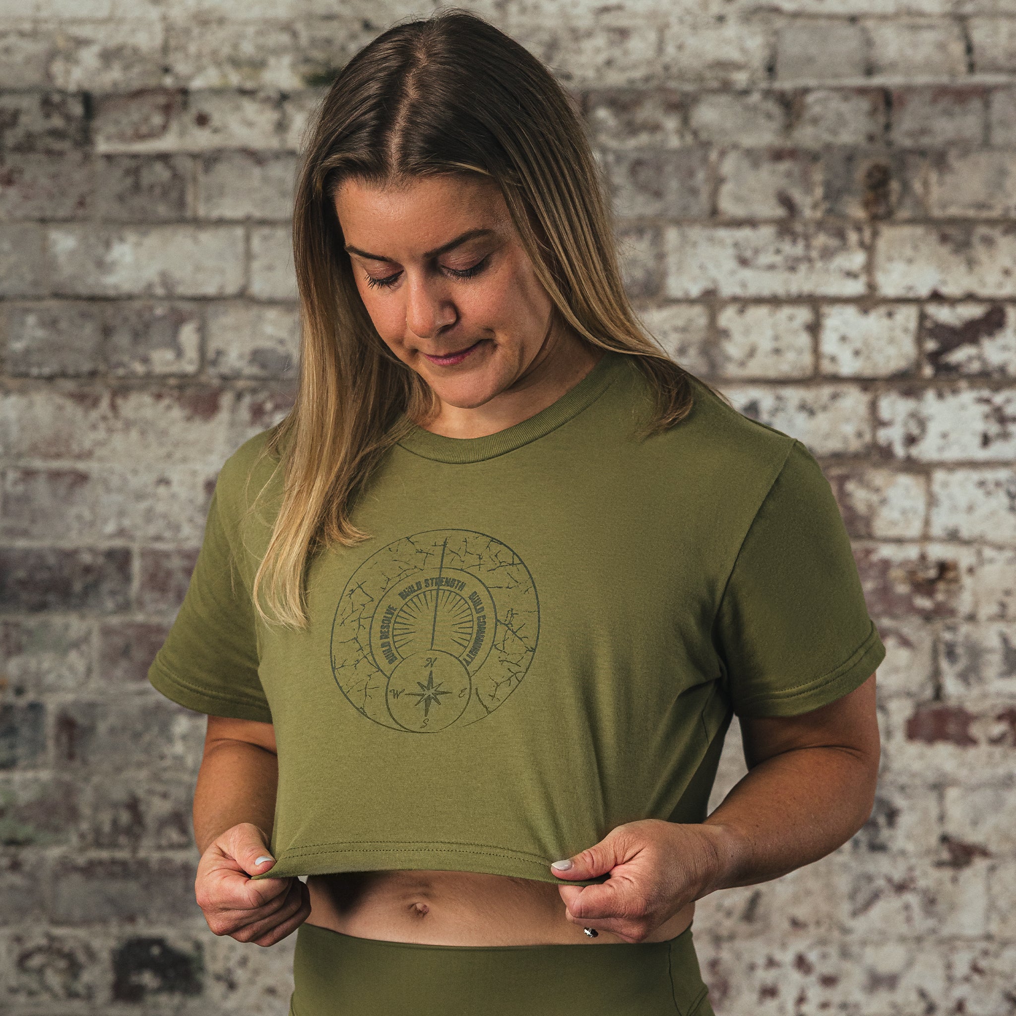 SBD Crop-Top Olive (Limitierte RESOLVE Edition)